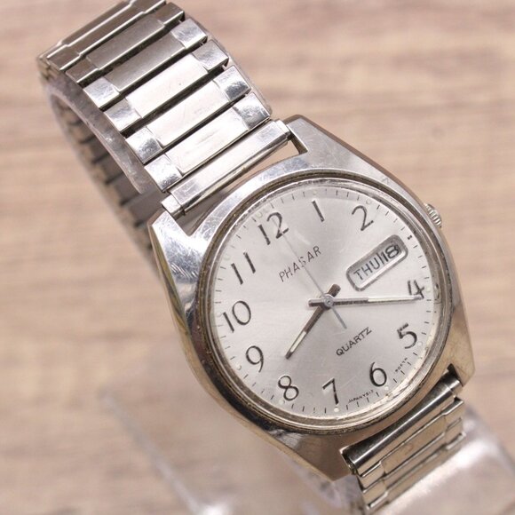Vintage Phasar Watch Mens Silver Tone Stainless Steel Classic Quartz Dial - Picture 1 of 8